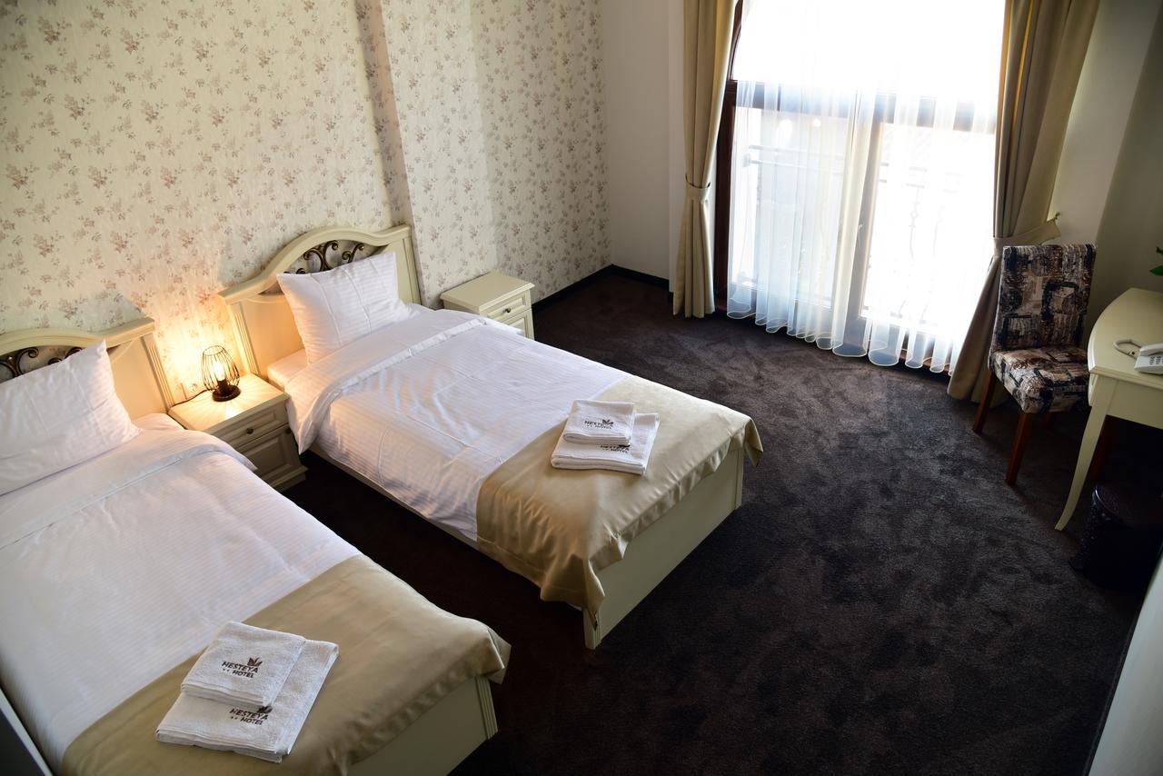 Hesteya Otel