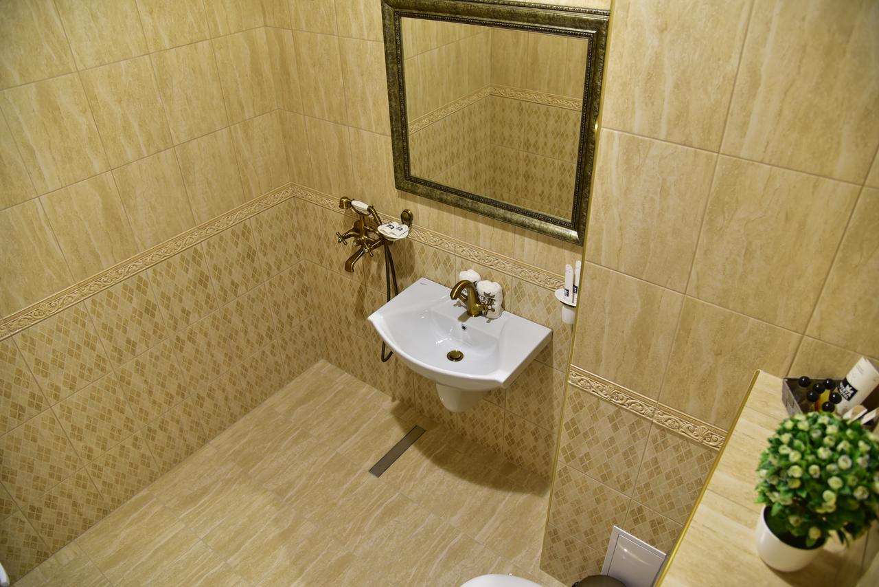 Otel Hesteya *